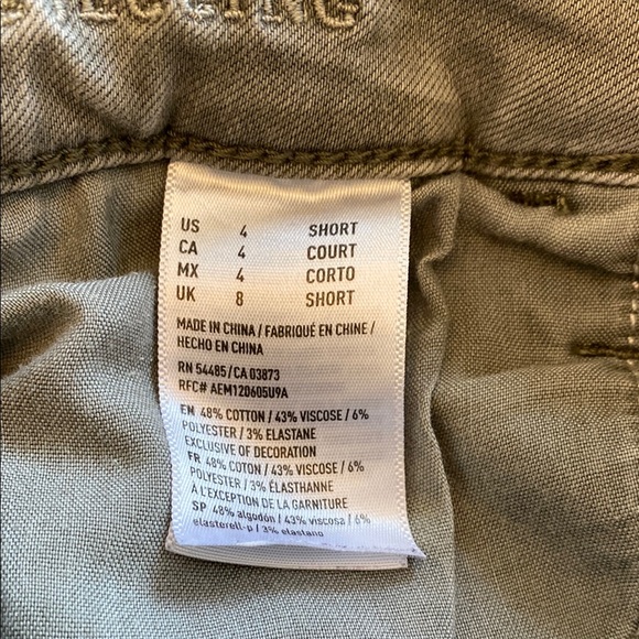 American Eagle Outfitters Green Skinny Distressed Jeans - Picture 8 of 8